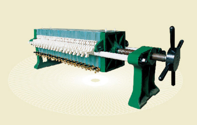 BS315-U  板框式压滤机(手动压紧)